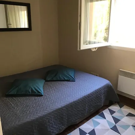 Apartment Entre Terre Et Ajaccio (Corsica)
